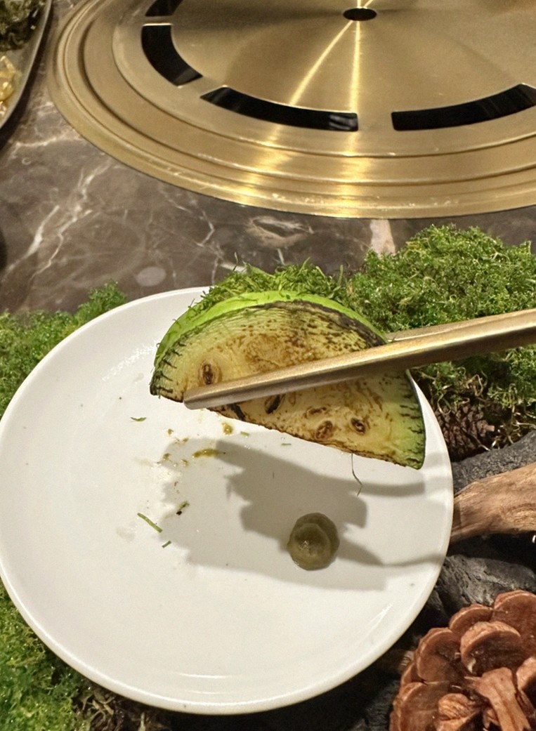 대보정 시청역점 · 광화문 점심맛집 광화문 맛집 · 한 접시씩 정성껏 플레이팅된 한우 코스 요리