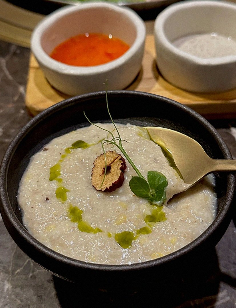 대보정 시청역점 · 한우오마카세 서울 한우오마카세 · 따뜻하게 마무리하는 국물 요리