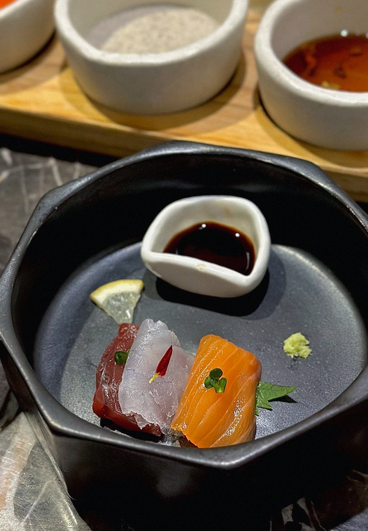 대보정 시청역점 · 한우오마카세 서울 한우오마카세 · 코스에 곁들여지는 해산물 요리