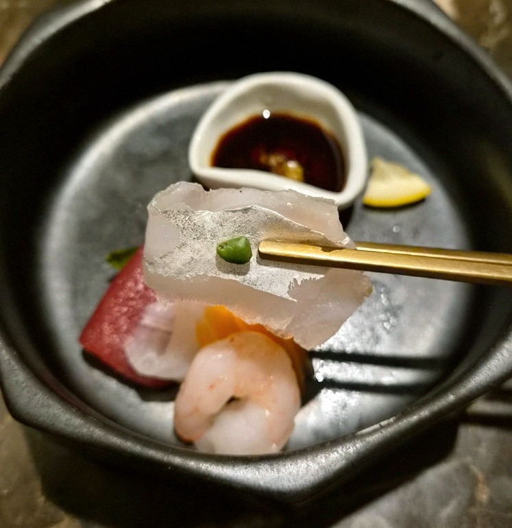 DAEBOJUNG City Hall · コースに添えられる海鮮料理