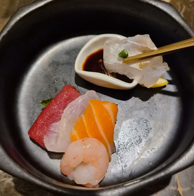 DAEBOJUNG City Hall · コースに添えられる海鮮料理