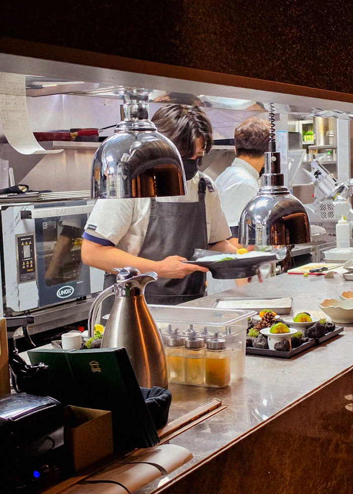 DAEBOJUNG City Hall · the full Hanwoo omakase table