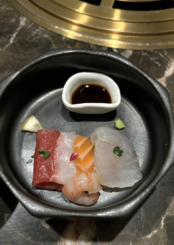 대보정 시청역점 · 서울역 맛집 한우오마카세 · 코스에 곁들여지는 해산물 요리