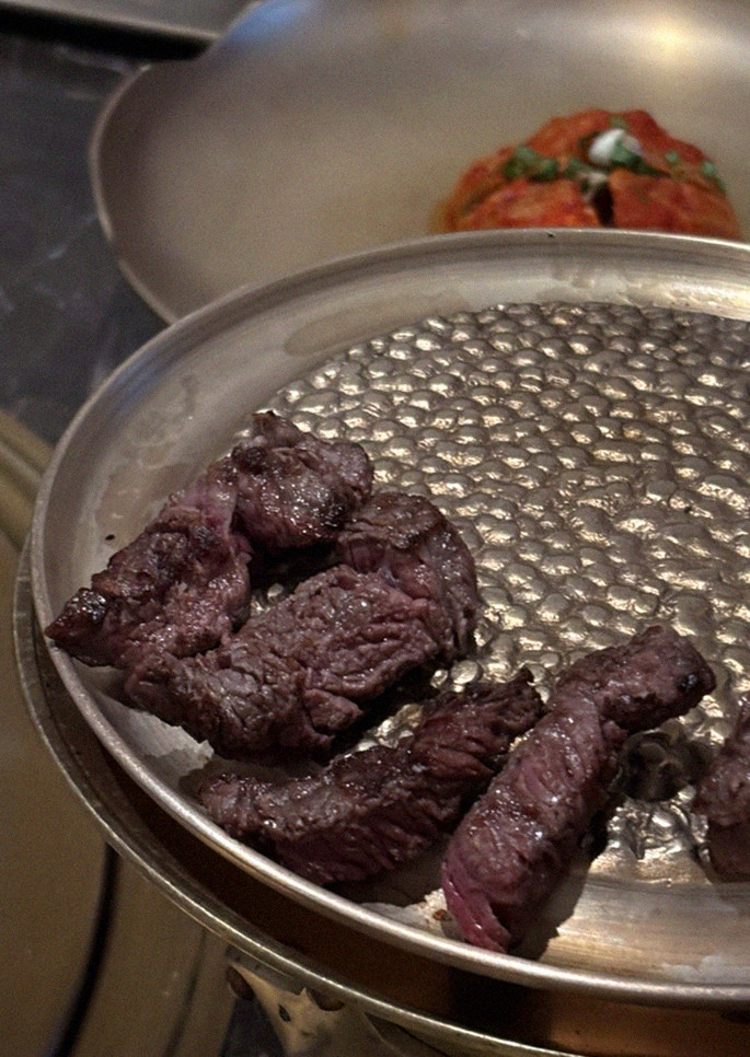 대보정 시청역점 · 서울역 맛집 한우오마카세 · 비장탄 그릴 위에서 익어가는 한우