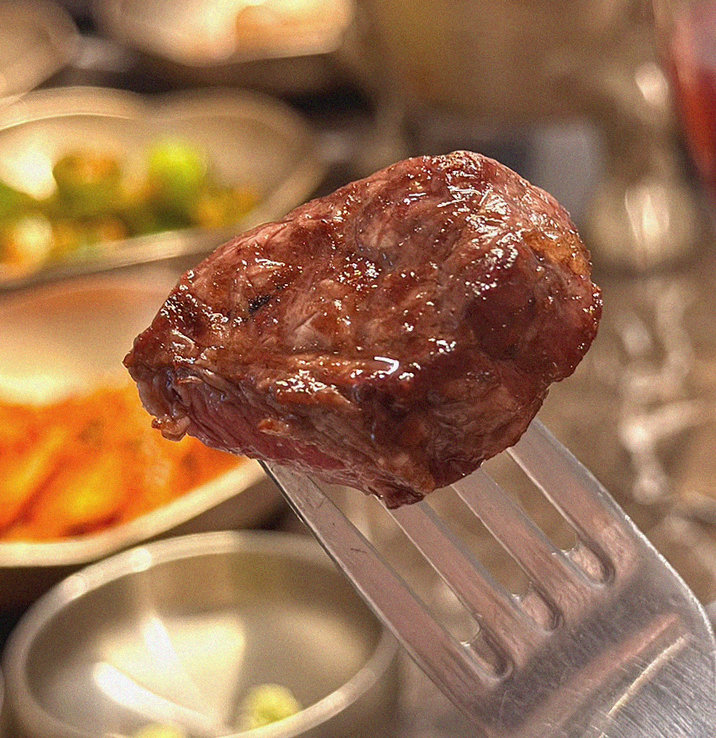 대보정 시청역점 · 서울역 맛집 한우오마카세 · 신선한 한우 육회