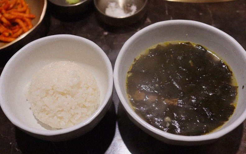 대보정 시청역점 · 광화문 한정식 서울 한우오마카세 · 따뜻하게 마무리하는 국물 요리