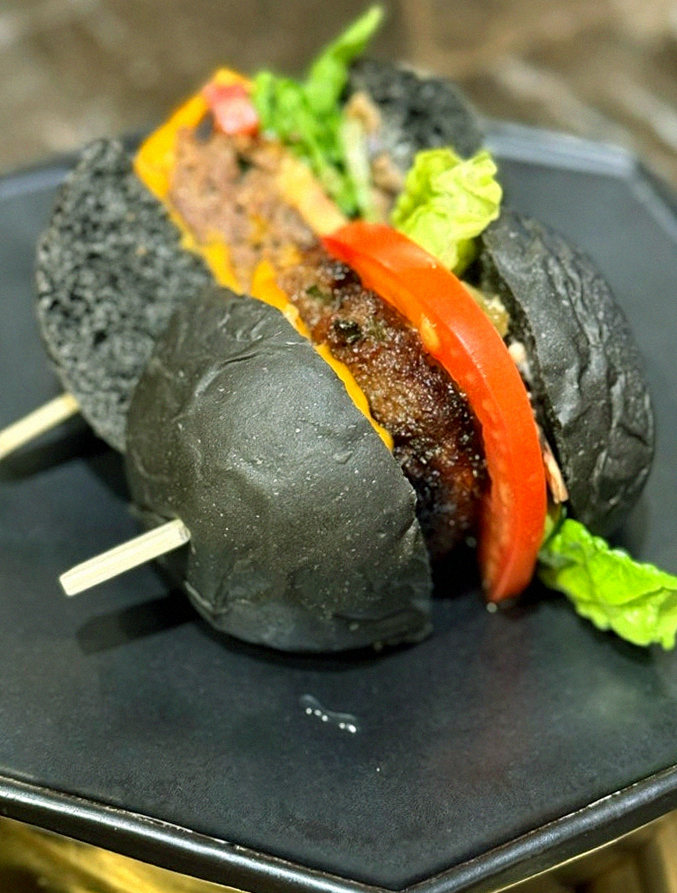 DAEBOJUNG City Hall · fresh Hanwoo beef tartare (yukhoe)