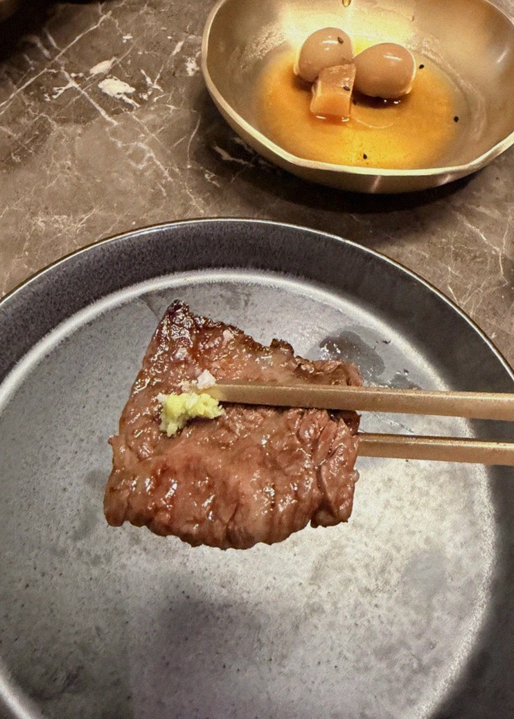 DAEBOJUNG Yeouido · fresh Hanwoo beef tartare (yukhoe)