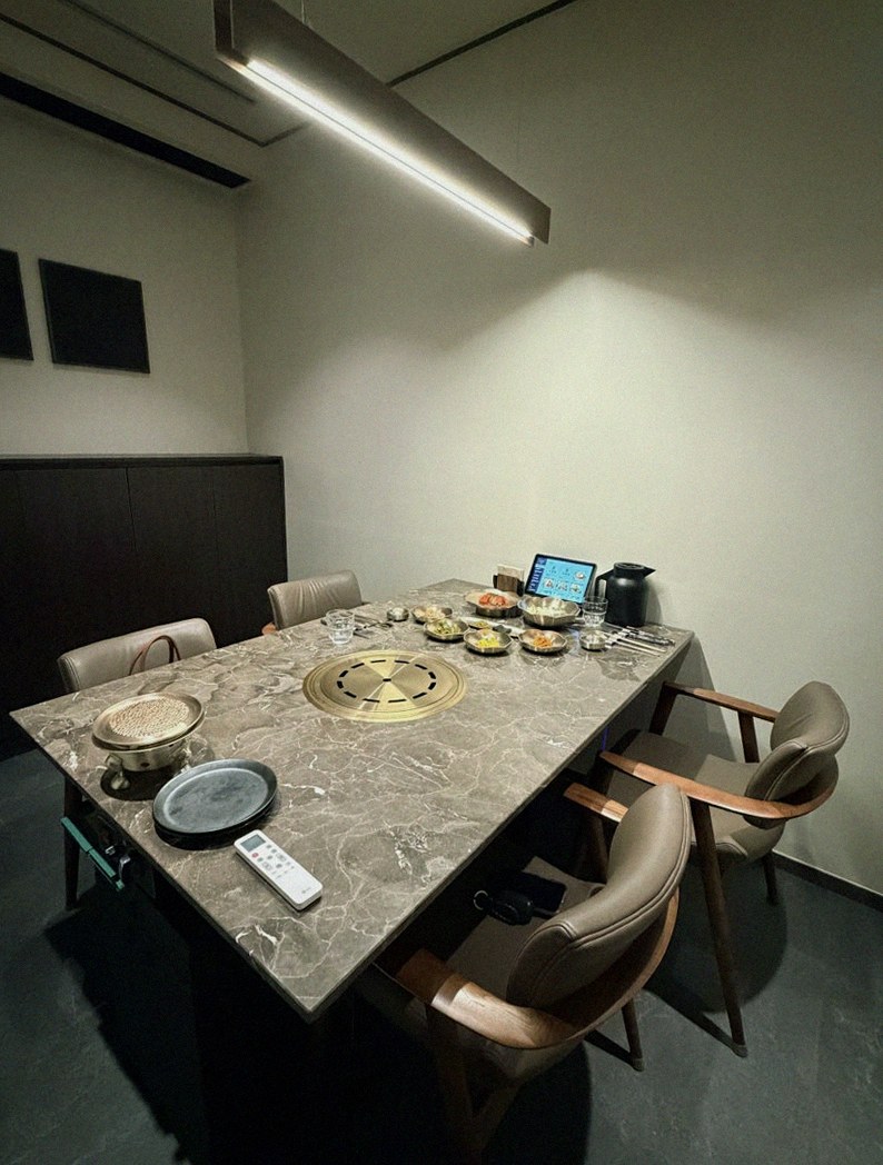 DAEBOJUNG Yeouido · a private dining room — every table is a private room