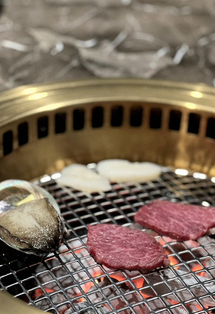 대보정 여의도점 · 여의도 룸식당 여의도 맛집 · 비장탄 그릴 위에서 익어가는 한우