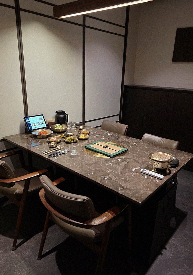 DAEBOJUNG Yeouido · the full Hanwoo omakase table