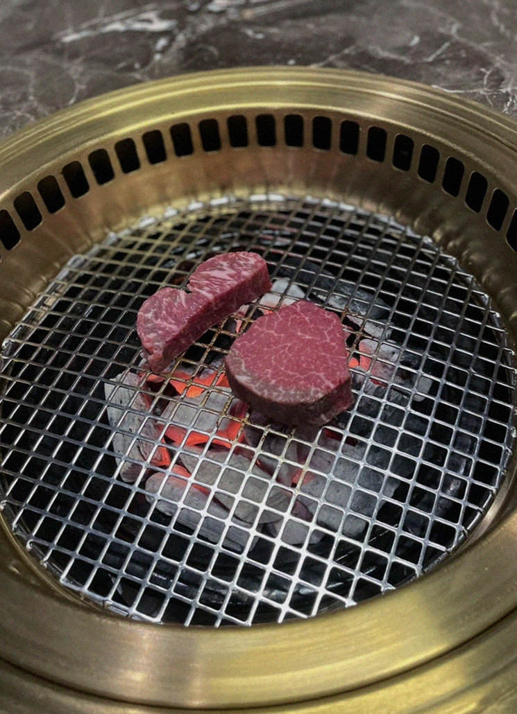 대보정 여의도점 · 여의도 룸식당 여의도 맛집 · 비장탄 그릴 위에서 익어가는 한우