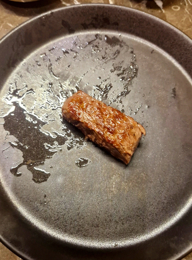 대보정 여의도점 · 여의도 룸식당 여의도 한우오마카세 · 신선한 한우 육회