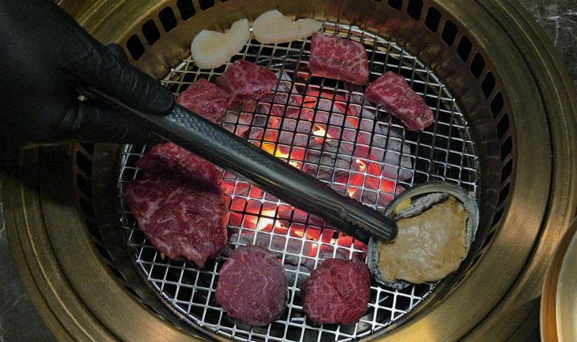 대보정 여의도점 · 여의도 룸식당 여의도 맛집 · 비장탄 그릴 위에서 익어가는 한우