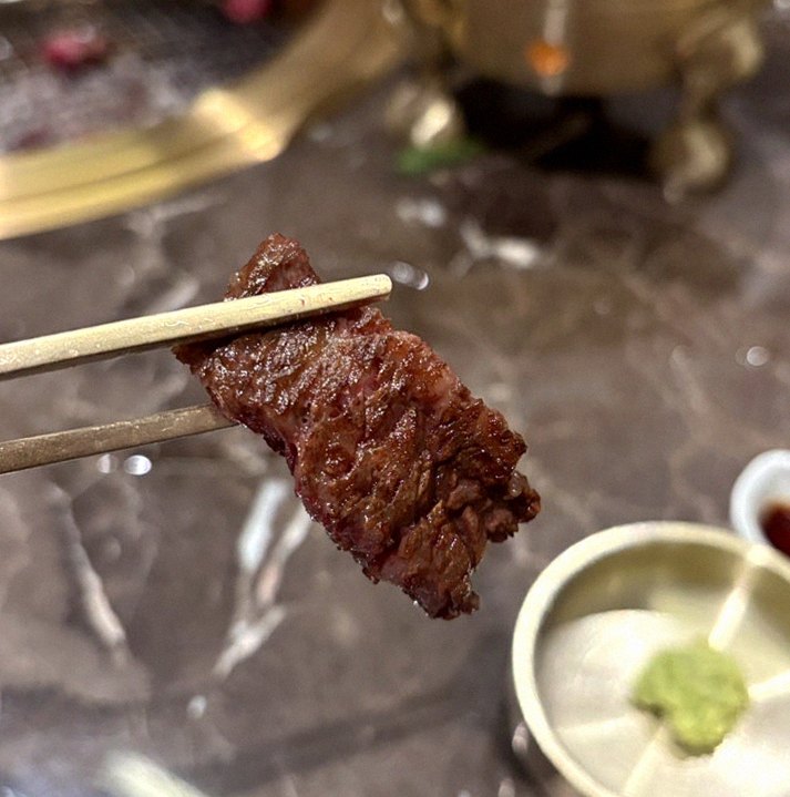 DAEBOJUNG Yeouido · fresh Hanwoo beef tartare (yukhoe)
