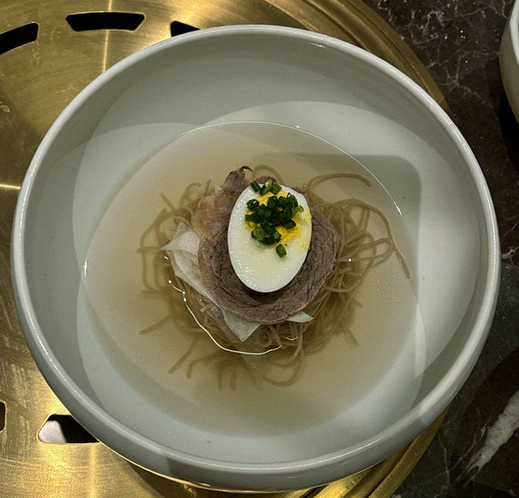 DAEBOJUNG Yeouido · a plated course of Hanwoo beef