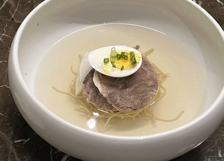 대보정 여의도점 · 여의도 룸식당 여의도 맛집 · 신선한 한우 육회