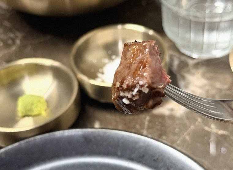 대보정 여의도점 · 여의도 룸식당 여의도 맛집 · 신선한 한우 육회