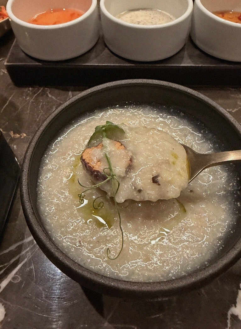 DAEBOJUNG Yeouido · 收尾的热汤