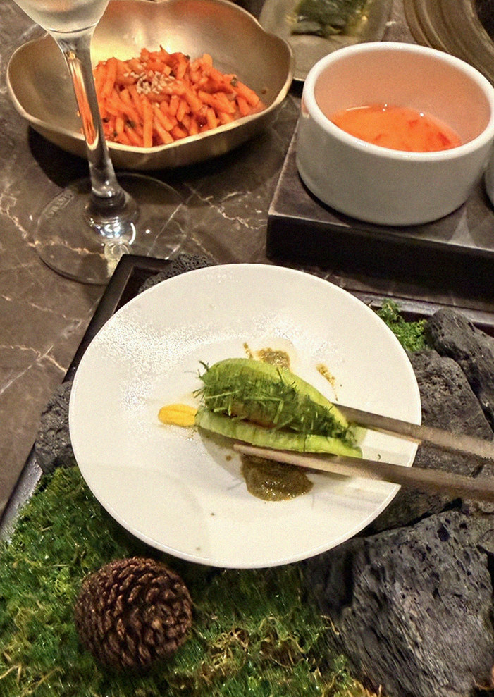 DAEBOJUNG Yeouido · 新鲜韩牛生拌牛肉