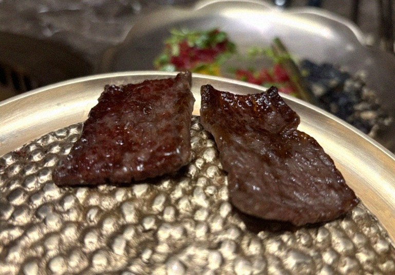 DAEBOJUNG Yeouido · fresh Hanwoo beef tartare (yukhoe)
