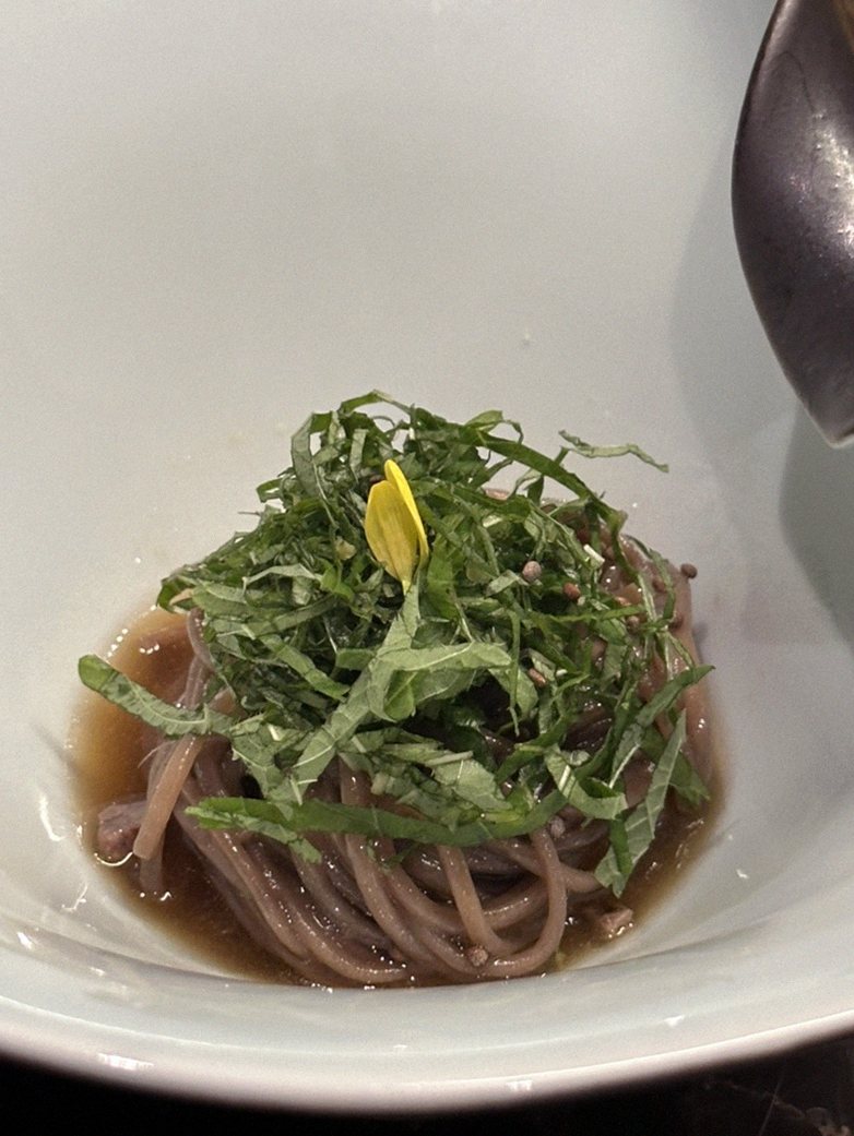 대보정 여의도점 · 여의도 룸식당 여의도 맛집 · 한 접시씩 정성껏 플레이팅된 한우 코스 요리