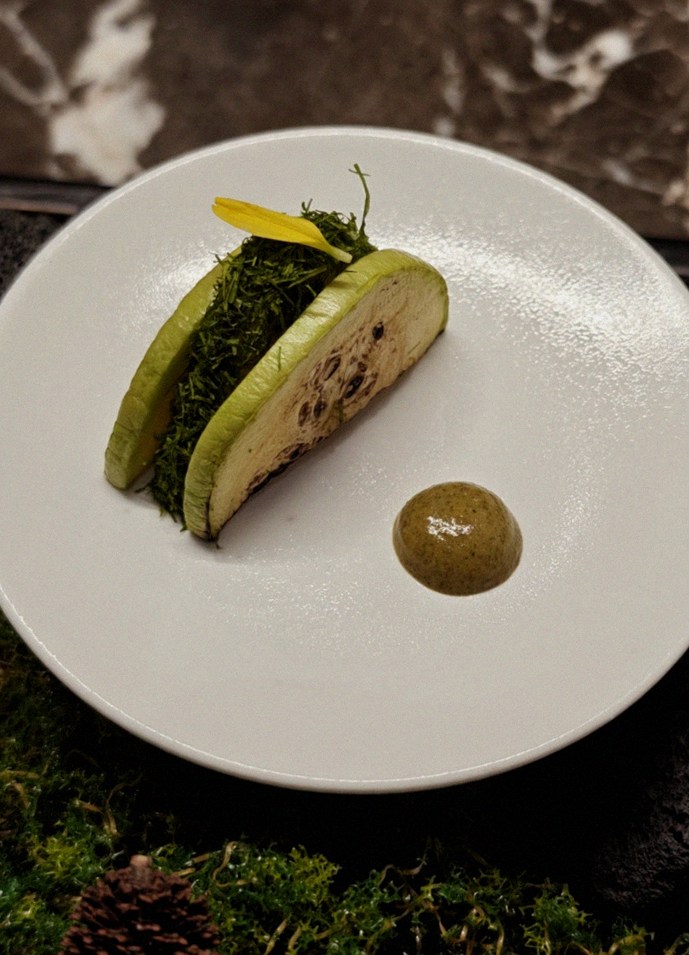 DAEBOJUNG Yeouido · a plated course of Hanwoo beef
