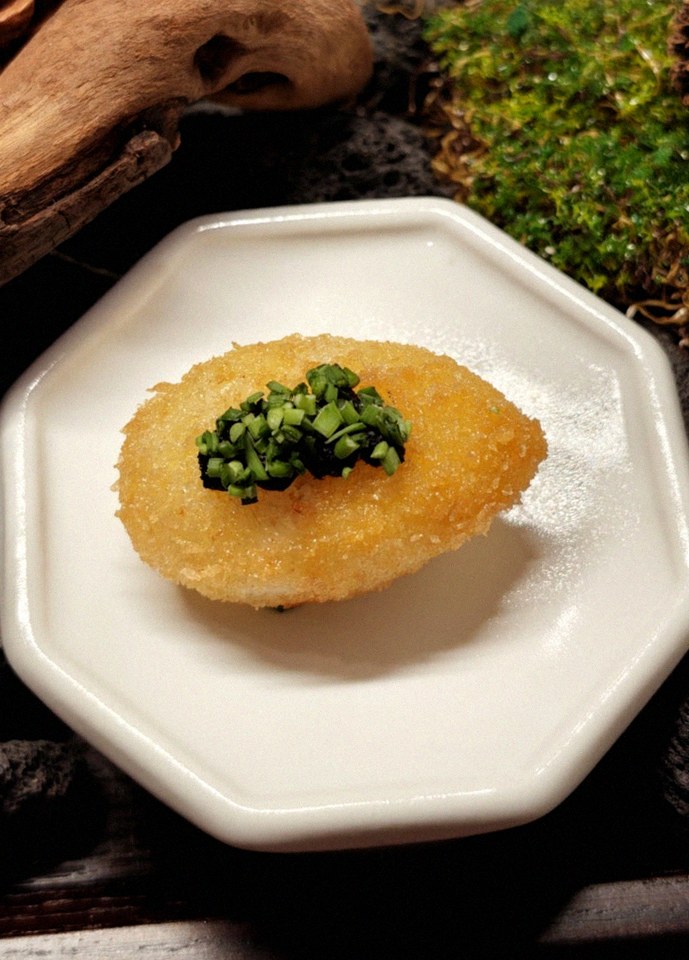 DAEBOJUNG Yeouido · fresh Hanwoo beef tartare (yukhoe)