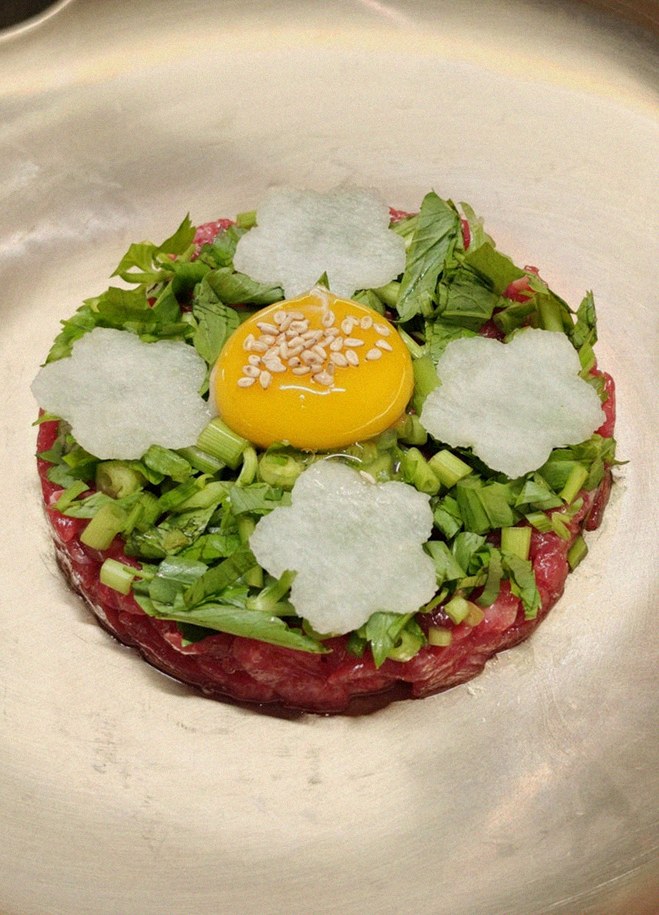 DAEBOJUNG Yeouido · fresh Hanwoo beef tartare (yukhoe)