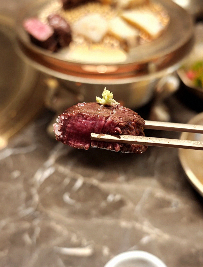 DAEBOJUNG Yeouido · a plated course of Hanwoo beef