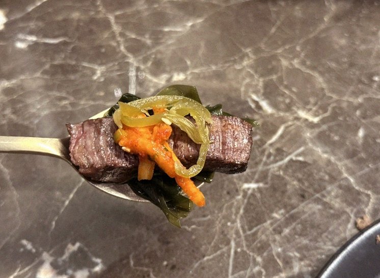 대보정 여의도점 · 여의도 룸식당 여의도 맛집 · 한 접시씩 정성껏 플레이팅된 한우 코스 요리