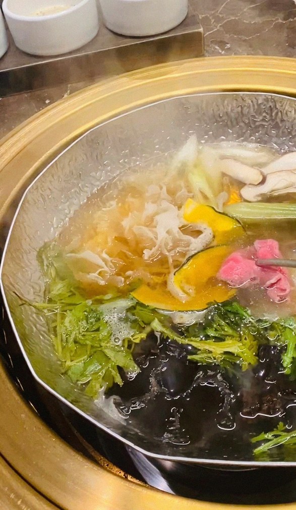 대보정 여의도점 · 여의도 한우오마카세 여의도 룸식당 · 따뜻하게 마무리하는 국물 요리