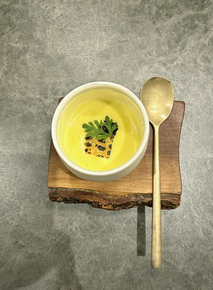 GOWOOGA Gwanghwamun · 締めの温かいスープ