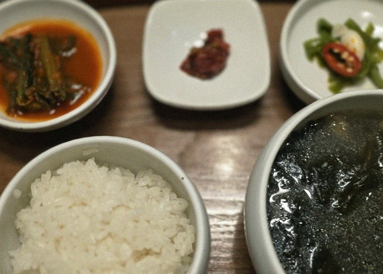 고우가 광화문점 · 광화문 한우오마카세 광화문 룸식당 · 식사 코스와 곁들임