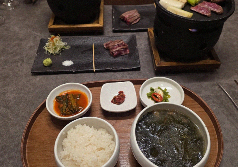 고우가 광화문점 · 광화문 한우오마카세 광화문 룸식당 · 식사 코스와 곁들임