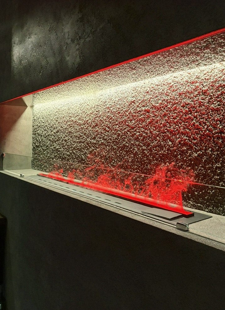 GOWOOGA Gwanghwamun · 招牌韩牛展示 — 木盒中呈现的雪花韩牛与鱼子酱