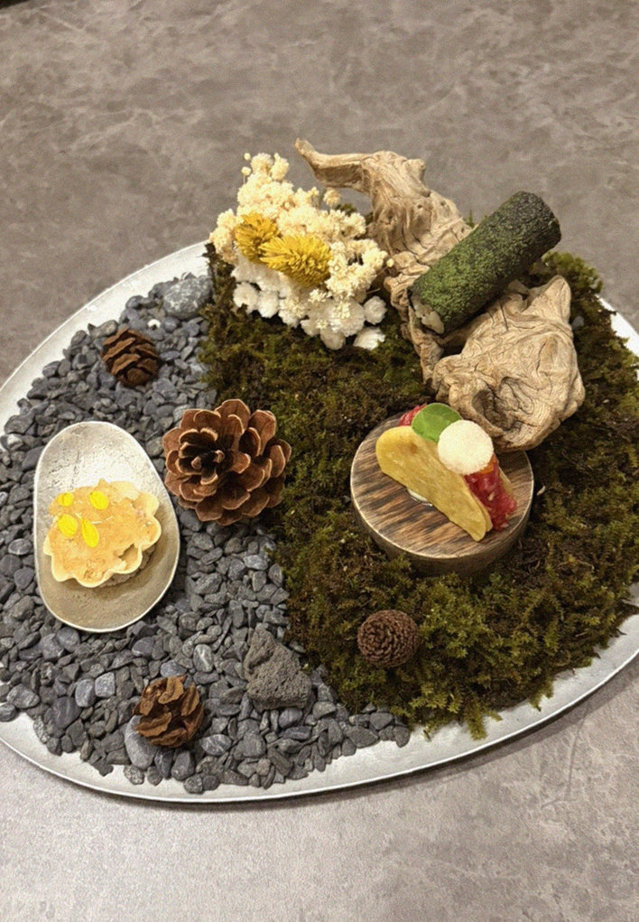 GOWOOGA Gwanghwamun · 新鲜韩牛生拌牛肉