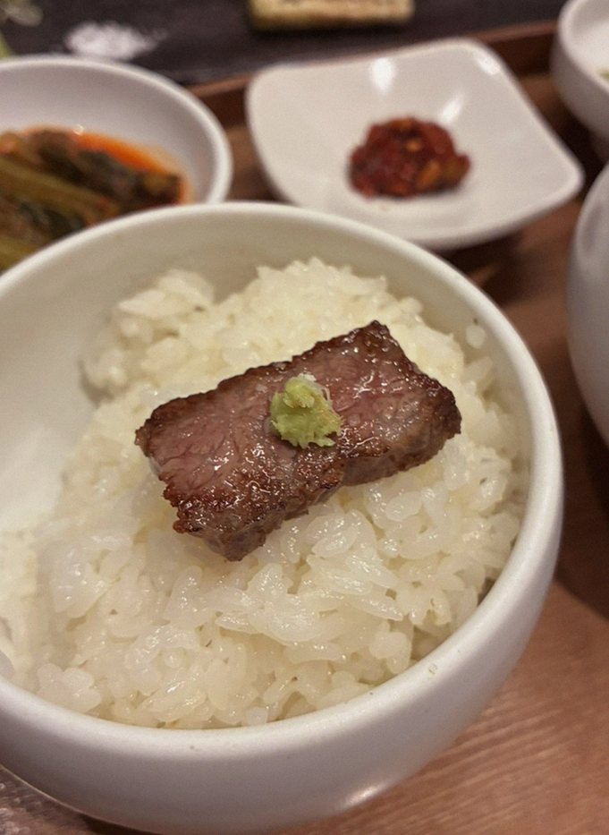 GOWOOGA Gwanghwamun · the rice course with accompaniments