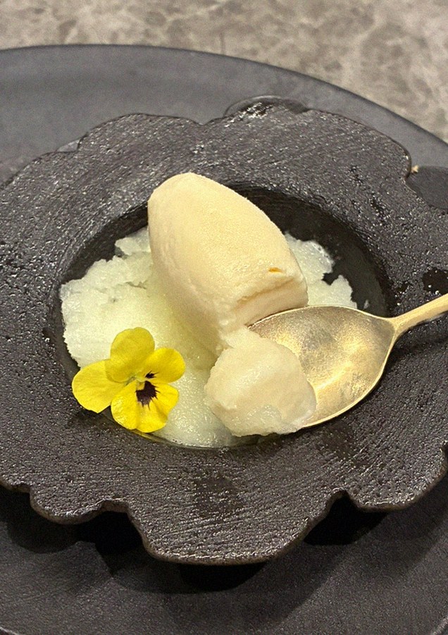 GOWOOGA Gwanghwamun · the rice course with accompaniments
