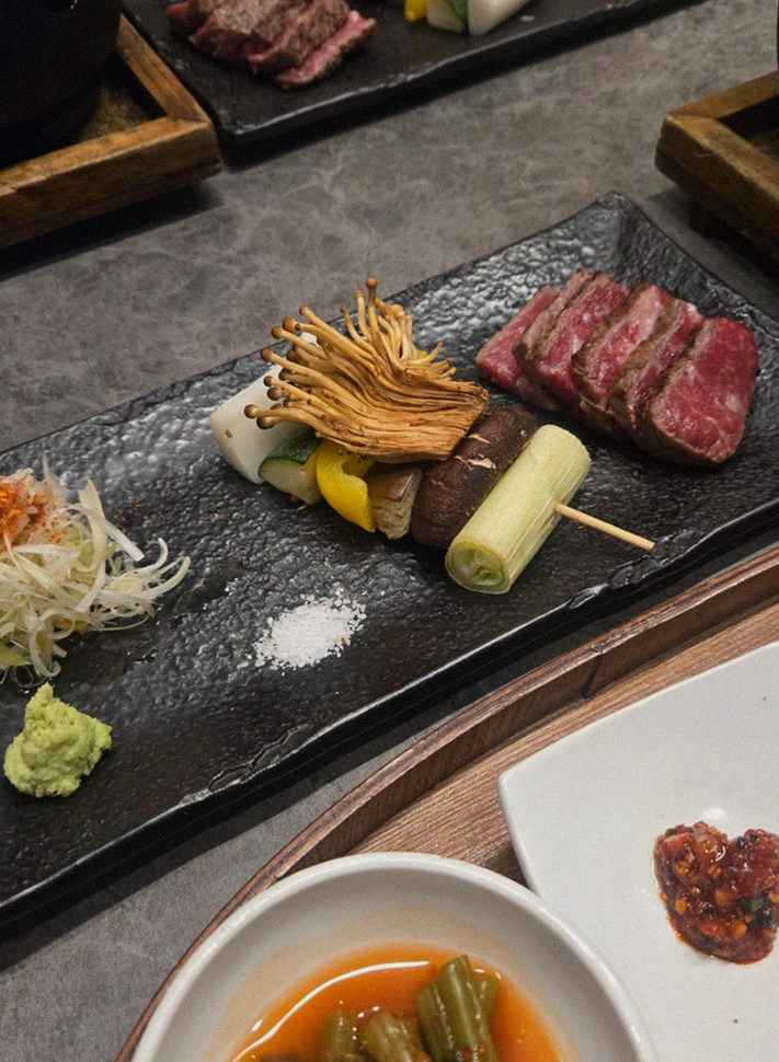 GOWOOGA Gwanghwamun · fresh Hanwoo beef tartare (yukhoe)