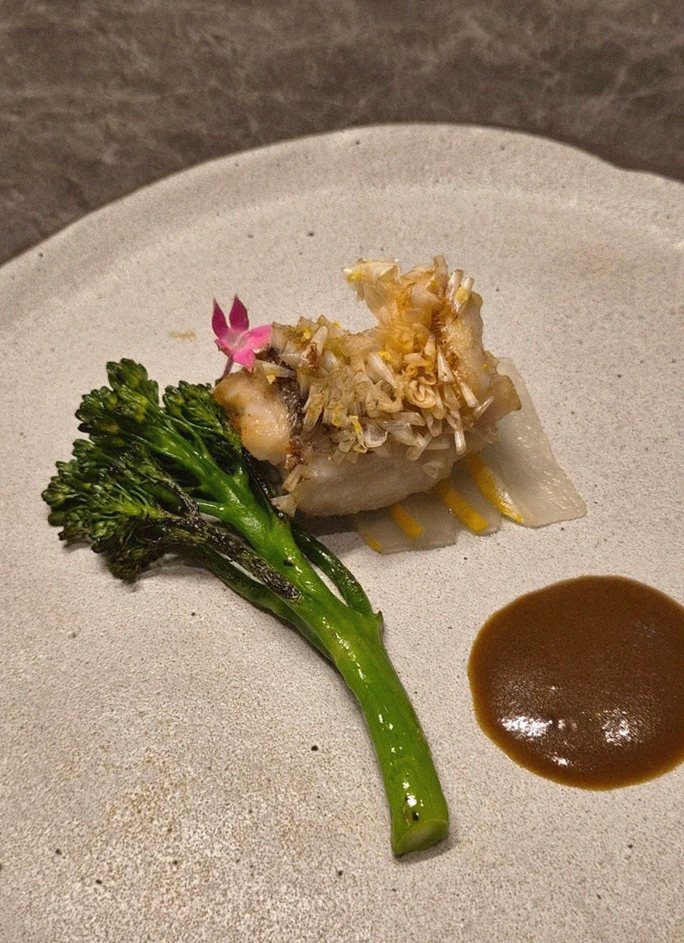 GOWOOGA Gwanghwamun · a plated course of Hanwoo beef