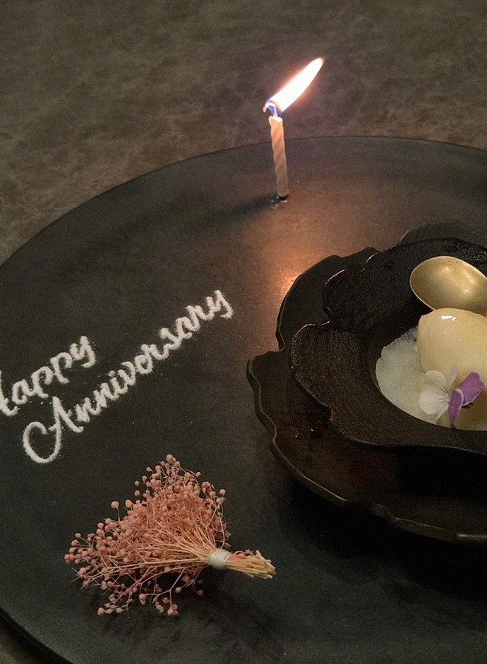 GOWOOGA Gwanghwamun · the signature Hanwoo showing — marbled beef cuts and caviar presented in a display chest
