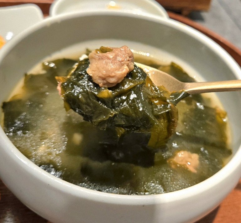 GOWOOGA Gangnam·Yeoksam · 締めの温かいスープ