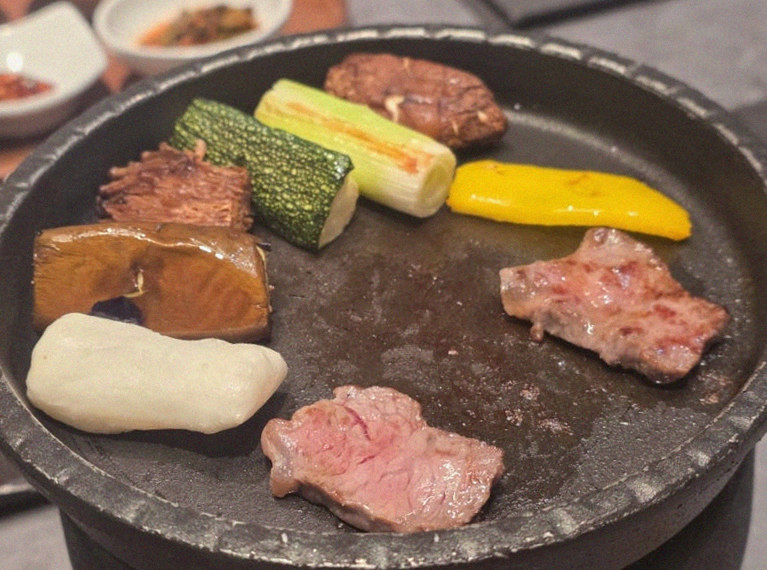 고우가 역삼점 강남 · 강남 한우오마카세 강남 데이트코스 · 비장탄 그릴 위에서 익어가는 한우