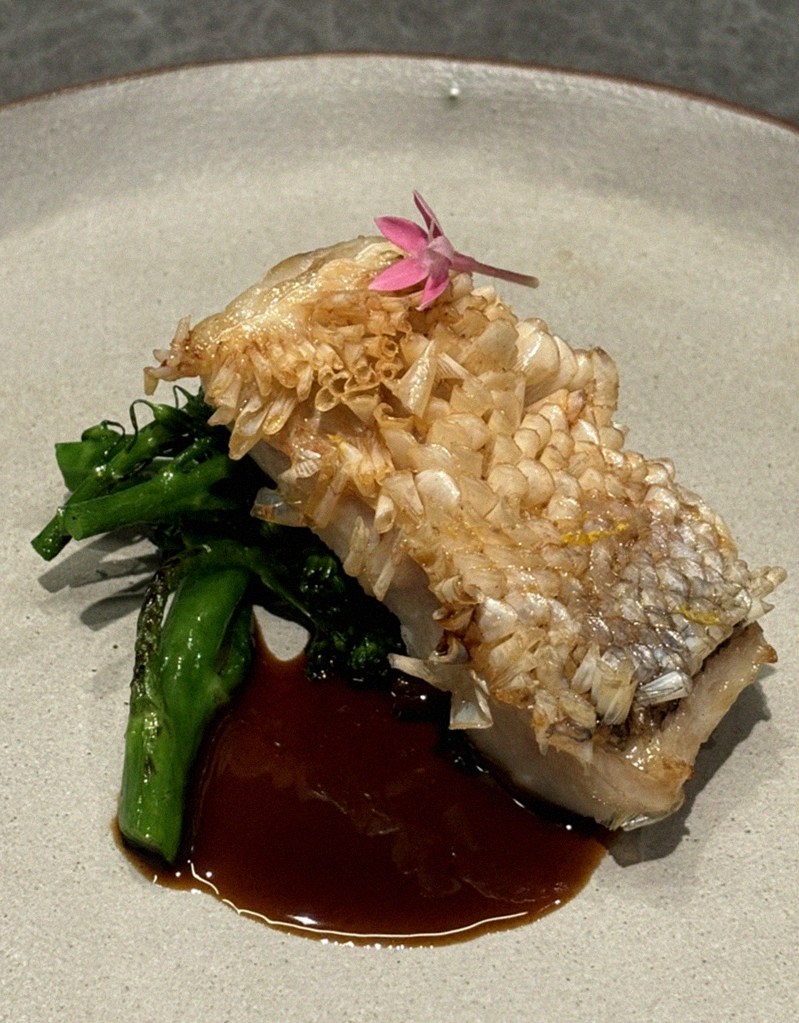 고우가 역삼점 강남 · 강남 한우오마카세 강남 룸식당 · 한 접시씩 정성껏 플레이팅된 한우 코스 요리