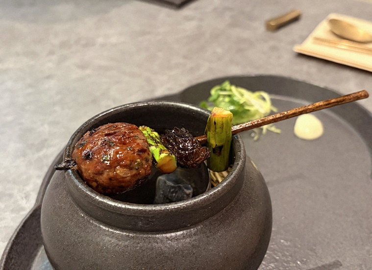 고우가 역삼점 강남 · 강남 한우오마카세 강남 룸식당 · 신선한 한우 육회