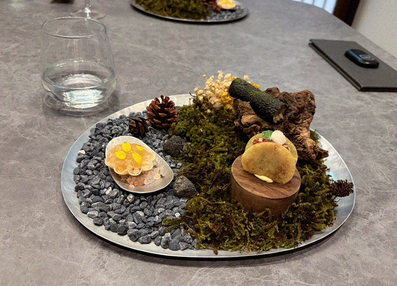 고우가 역삼점 강남 · 강남 한우오마카세 강남 룸식당 · 신선한 한우 육회