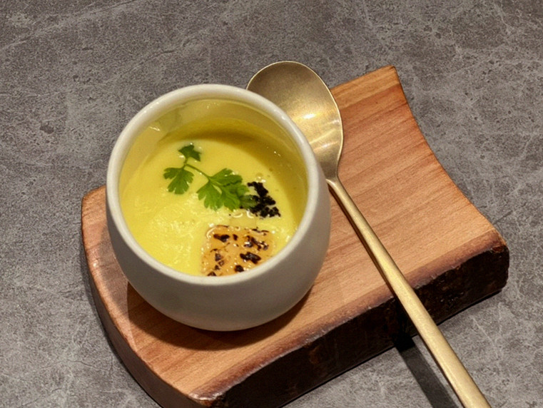 고우가 역삼점 강남 · 강남 한우오마카세 강남 데이트코스 · 따뜻하게 마무리하는 국물 요리