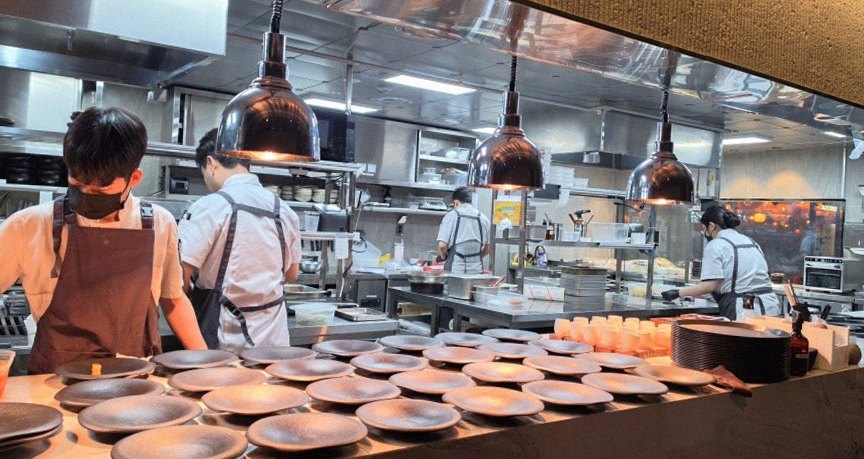 고우가 역삼점 강남 · 강남 한우오마카세 강남 룸식당 · 한 상 가득 차려진 한우 오마카세 코스