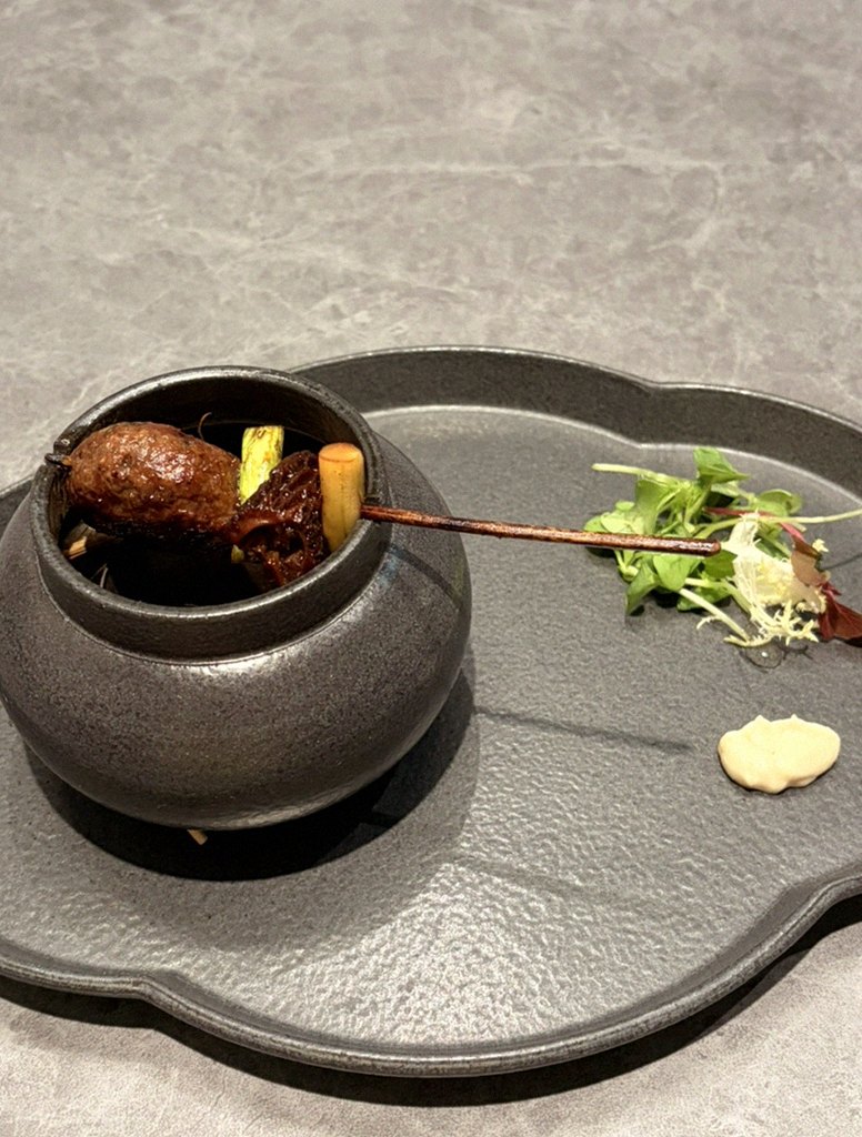 고우가 역삼점 강남 · 강남 한우오마카세 강남 파인다이닝 · 한 접시씩 정성껏 플레이팅된 한우 코스 요리